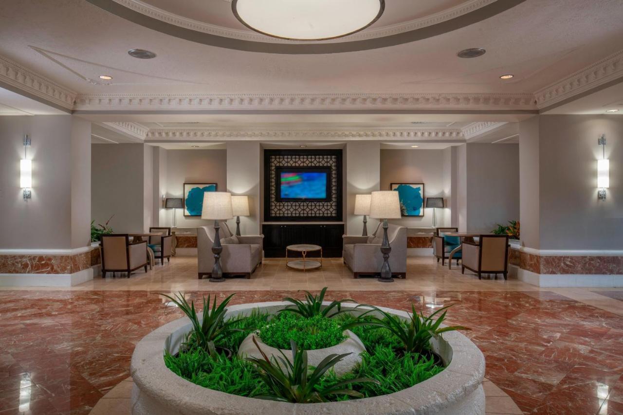 Sheraton Suites Fort Lauderdale At Cypress Creek Exteriör bild