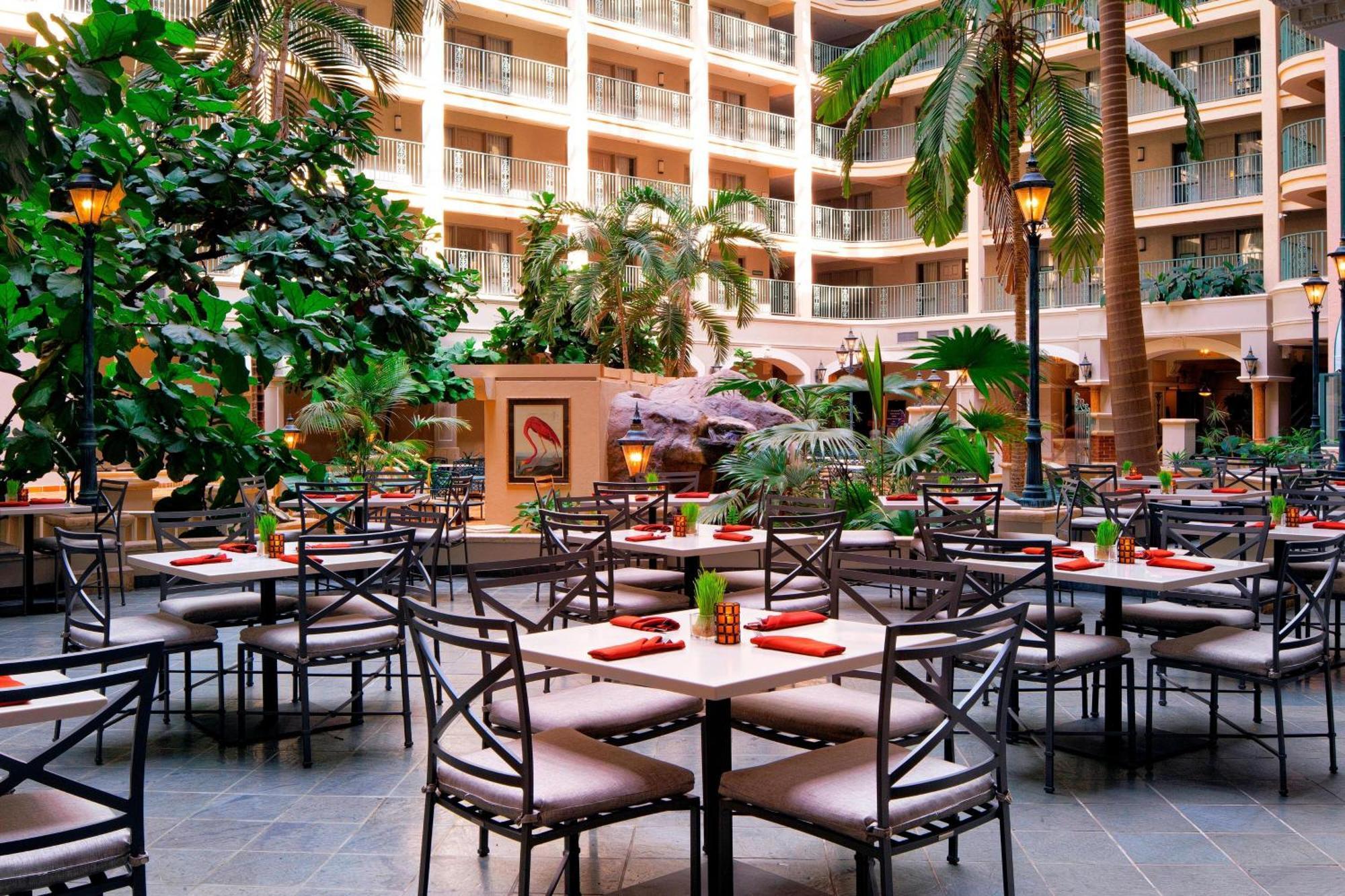 Sheraton Suites Fort Lauderdale At Cypress Creek Exteriör bild