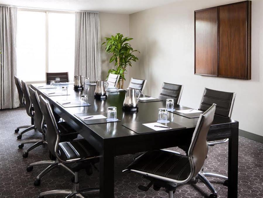 Sheraton Suites Fort Lauderdale At Cypress Creek Exteriör bild